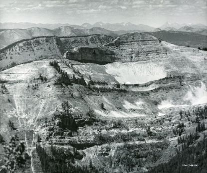 Picture of View North from Switchback Pass